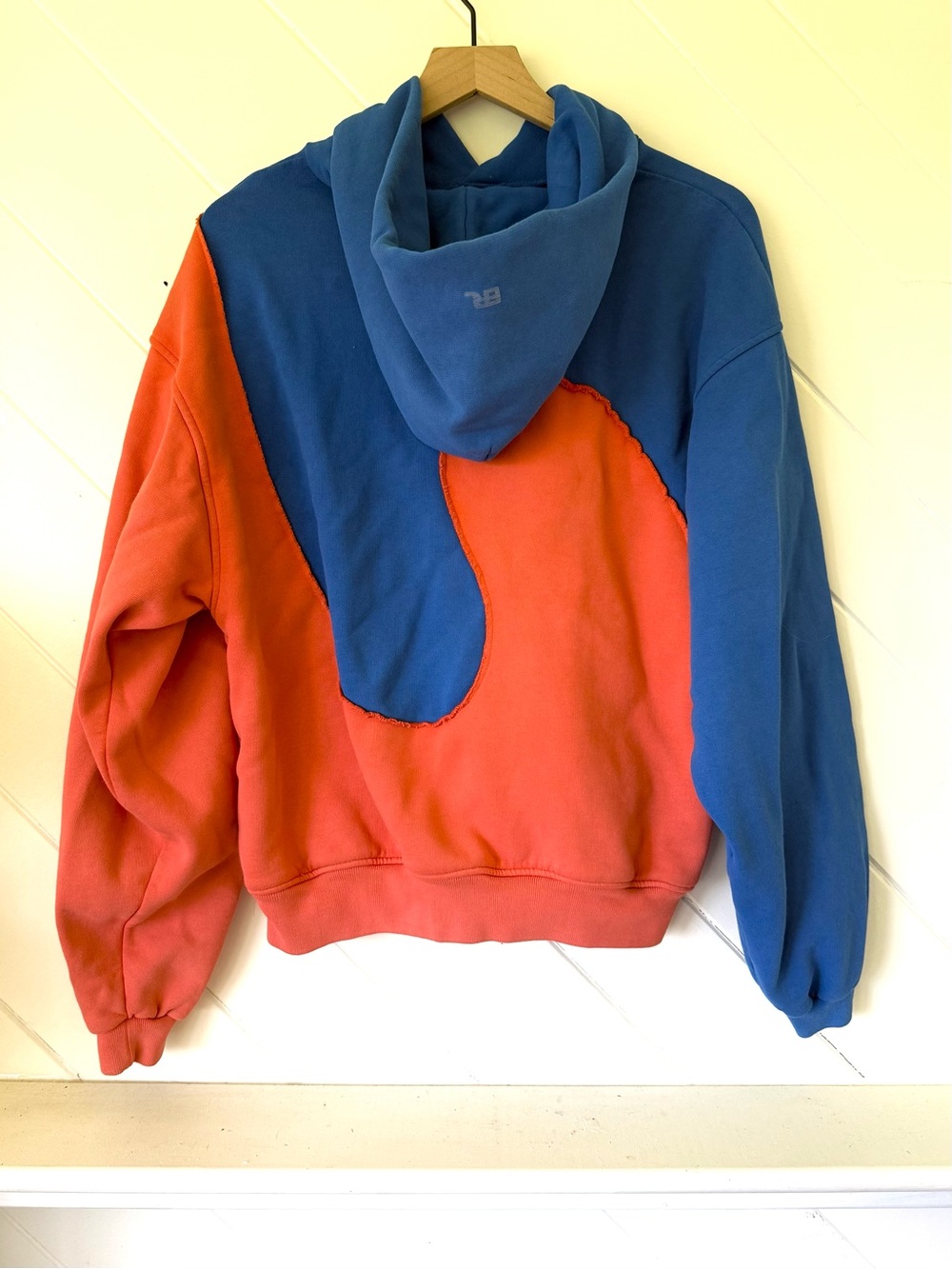 ERL blue & orange wave hoodie - Picture 4 of 10